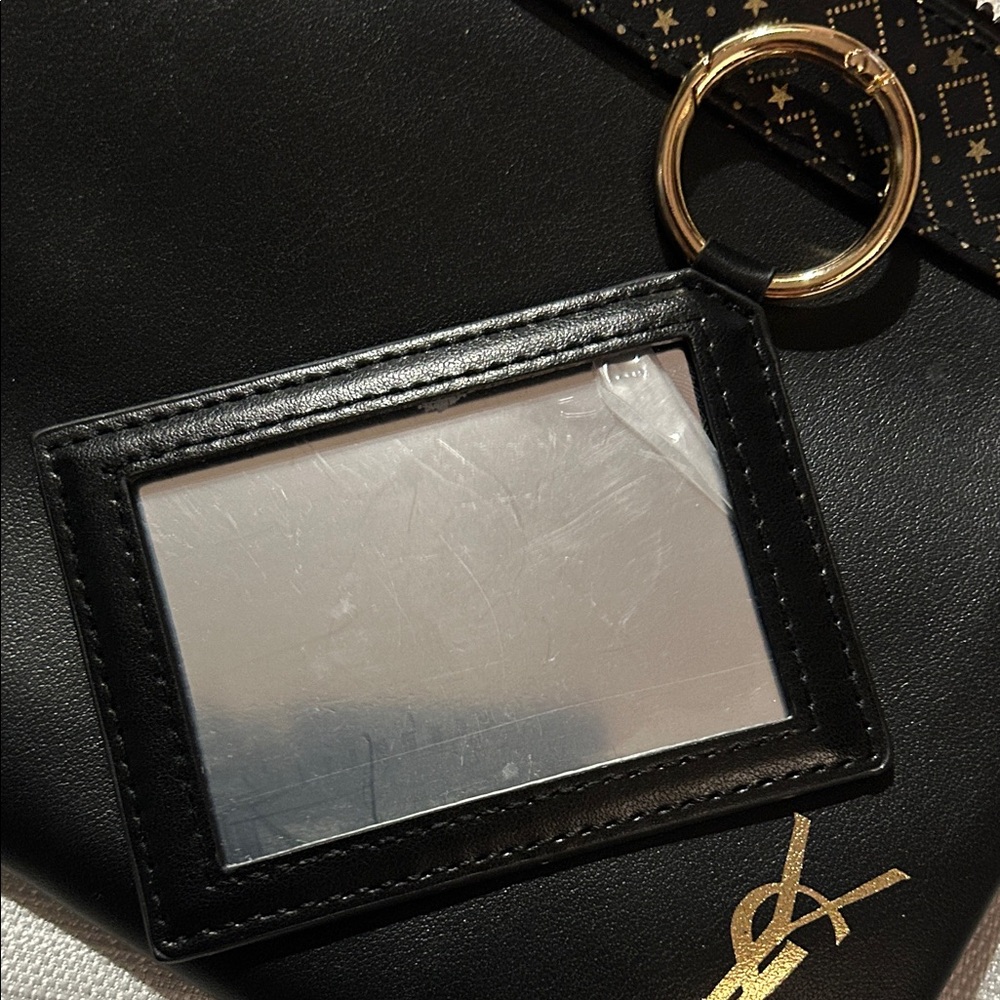 YSL Beaute Bundle-NEW Cosmetic case, mirror and YSL notebook & two YSL PRODUCTS - Picture 8 of 10